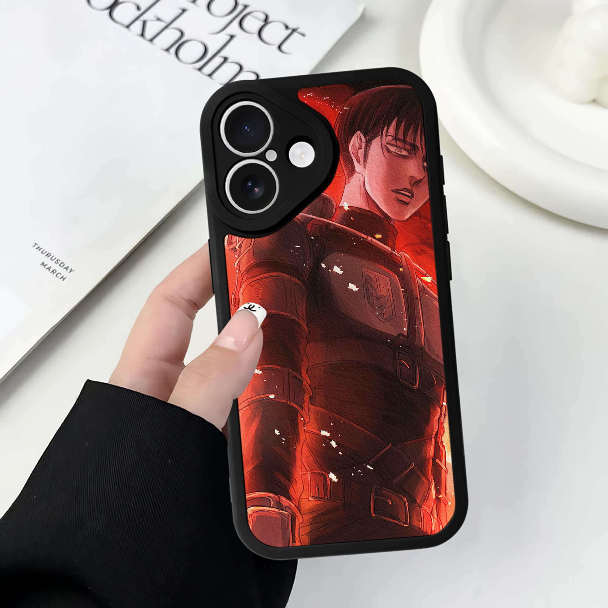 （画像用） 進撃の巨人 Attack on Titan 【iPhone 16シリーズ対応】シリコンスマホケース（レザー調） 材質：シリコン